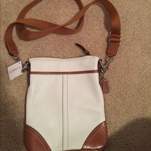 Previously own, gently used coach crossbody bag